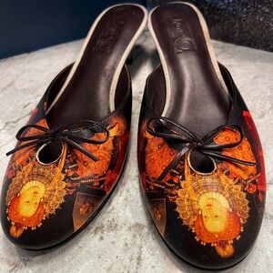 ICON Los Angeles Artistic Painted Leather Kitten Heel Mules Sz